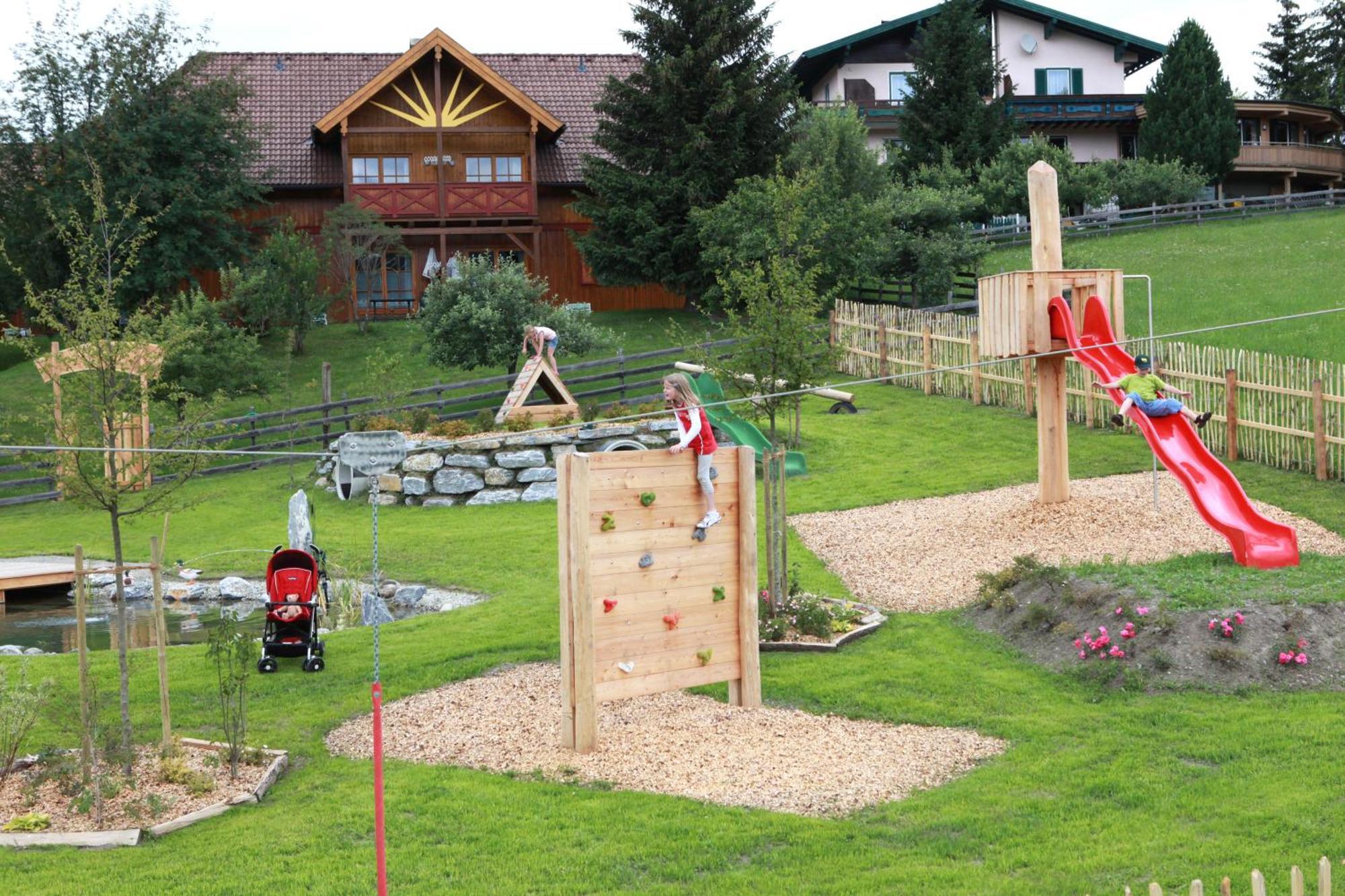 Familien-Appartements Oerglwirt'S Gut Mariapfarr Luaran gambar